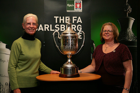 20081206-FAVase-003